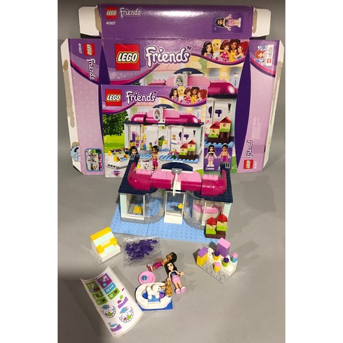 527 - 3 x Lego Friends built sets with boxes and instruction manuals: 3061 City Park Cafe, and 41007 Heart... 