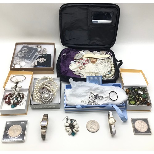 18 - Mixed quantity of costume jewellery watches etc.