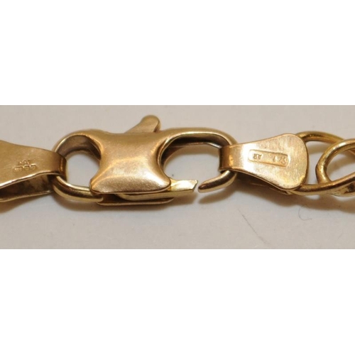 37 - 9ct gold rope link neck chain. 19