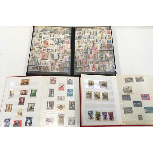 48 - 3 stockbooks of Italy / Austria stamps