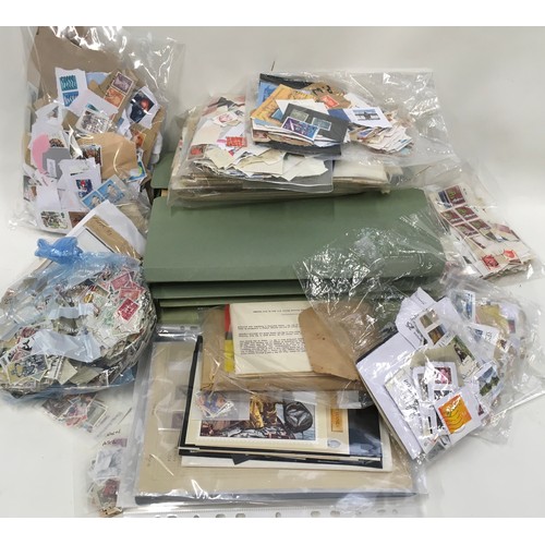 81 - Very large box of loose world stamps. Part sorted into bags and folders