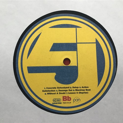 78 - JURASSIC 5 - VINYL DEBUT LP. Nice chunk of rare Hip Hop here on PIAS Records PAN 015 from 1998. Albu... 