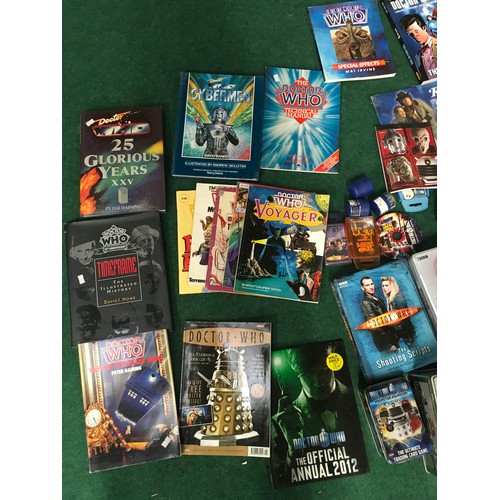 170 - Doctor Who bundle to include books, magazines, bronze and modern comics, VHS Tapes, lamp, canvas, pi... 