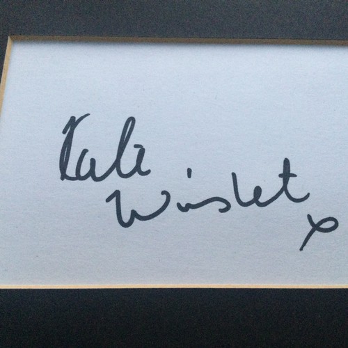 425 - LEONARDO DiCAPRIO SIGNED & KATE WINSLET SIGNED INDEX CARD AUTOGRAPHS. Here selling on behalf of char... 