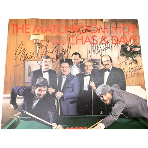 421 - SIGNED 7” VINYL RECORD BY 5 TOP SNOOKER PLAYERS. All original autographs here to include - Steve Dav... 