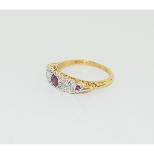 510 - 18ct gold ladies Ruby and Diamond 5 stone ring size O