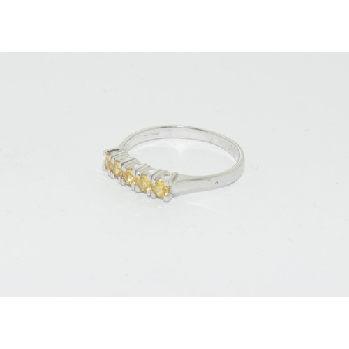 373 - 9ct white gold ladies citron bar ring size N