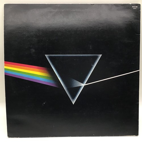 222 - PINK FLOYD LP ‘DARK SIDE OF THE MOON’. Great copy of this 1973 prog classic from Pink Floyd with mat... 