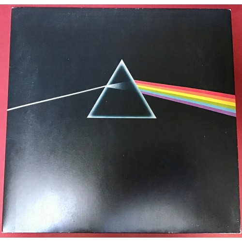 265 - PINK FLOYD 'DARK SIDE OF THE MOON' UK VINYL LP. Released in  1977 On EMI Harvest SHVL 804. The album... 