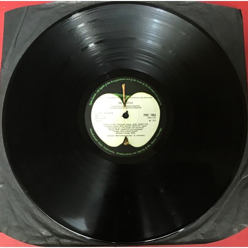 266 - THE BEATLES‎ ‘THE WHITE ALBUM’ UK RELEASE. The Beatles White Album top loading Vinyl from 1968 Origi... 