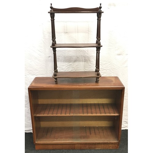 49 - Mahogany display cabinet with glazed sliding doors together with a set of trinket shelves (2).