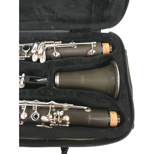 150 - Sonata clarinet in fitted fabric case.