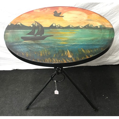 488 - Painted circular table (228)