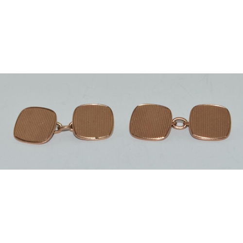 413 - 9ct gold gents cufflinks