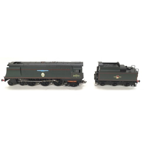 67 - Hornby OO Gauge R2385 BR 4-6-2 Winston Churchill Battle of Britain Class locomotive. Appears Excelle... 