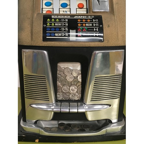 3A - Mills High Top coin operated fruit machine. No jackpot. Complete with cash box, back door and origin... 