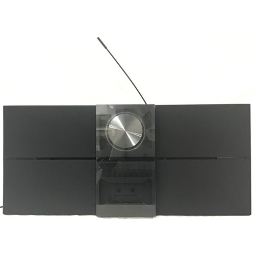 176 - B & O BEOSOUND CENTURY. This is a great home audio system comprising of radio / Cassette / Compact D... 