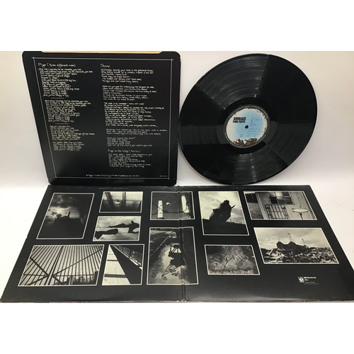 99 - PINK FLOYD LP RECORDS X 2. Copies here include ‘ Dark Side Of The Moon’ on Harvest SHVL 804 and ‘Ani... 