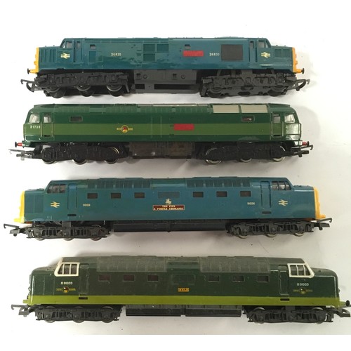 90 - 4 x OO Gauge locomotives: Hornby R863 Class 47 D1738, R751 BR Class 37 Diesel D6830 (both repainted)... 