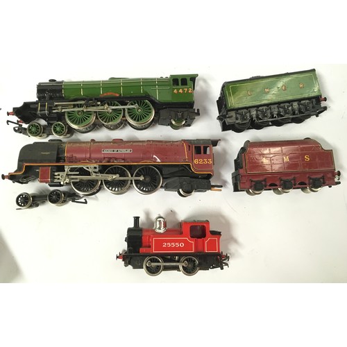 80 - 3 x Hornby boxed OO gauge locomotives: R855 Flying Scotsman (repainted), LMS 4-6-2 Duchess of Suther... 