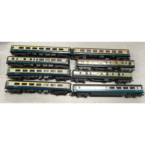 78 - 8 x Airfix/Lima/Jouef OO gauge Inter-City coaches, boxed. Fair to Good condition.