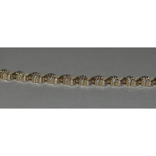 417 - Diamond 925 silver line bracelet