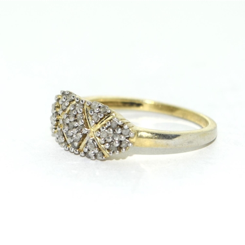 337 - 925 silver Diamond cluster ring. Size Q.