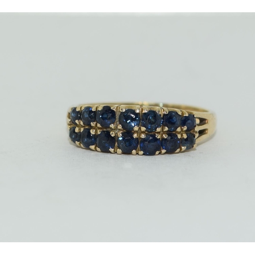 341 - 18ct gold ladies Sapphire double row ring size Q 4,3gm