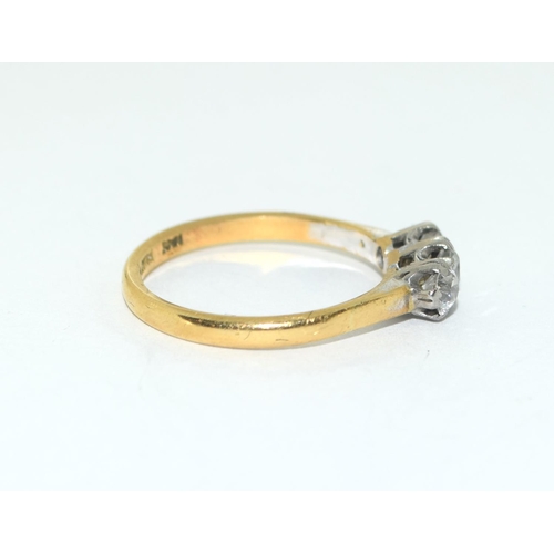 385 - 18ct gold and platinum ladies 3 stone diamond ring approx 0.25ct size Q