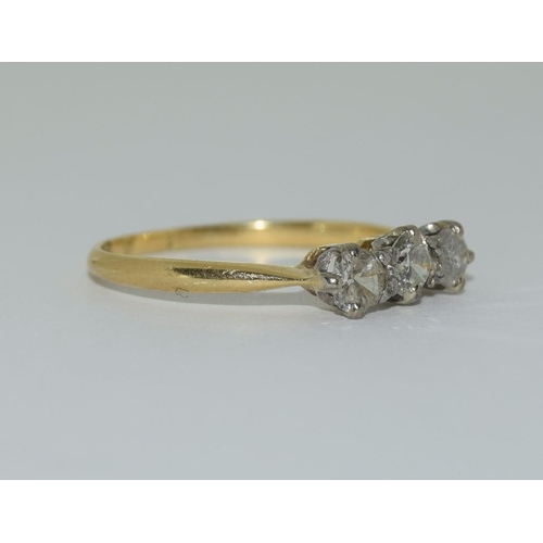 384 - 18ct gold and platinum ladies 3 stone diamond ring approx 0.33ct size M