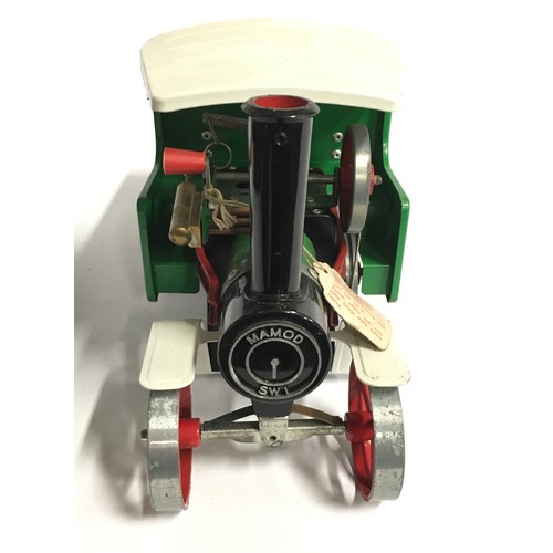 88 - Mamod SW1 Steam Wagon in green and cream, lacks parts but in Excellent condition, unboxed.