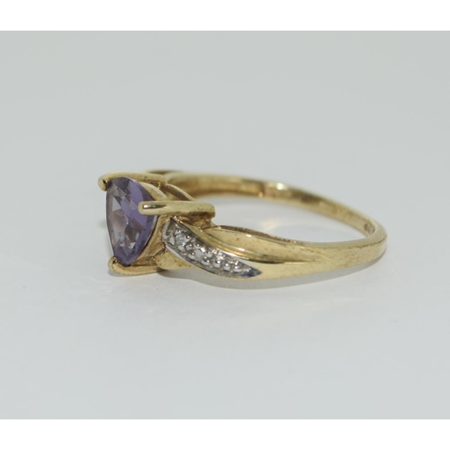 383 - Gold Alexandrite Diamond Ring Size N