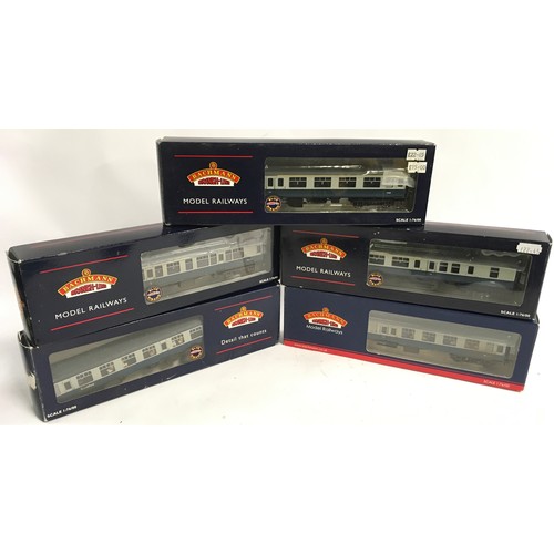 63 - Bachmann OO Gauge group of BR Blue & Grey/Intercity MK1 and 2A coaches consisting of 2 x 39-411 MK2A... 