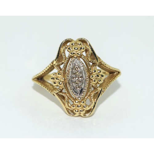 303 - Diamond 14ct gold ring Size L, 4.3g