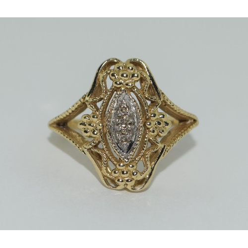 303 - Diamond 14ct gold ring Size L, 4.3g