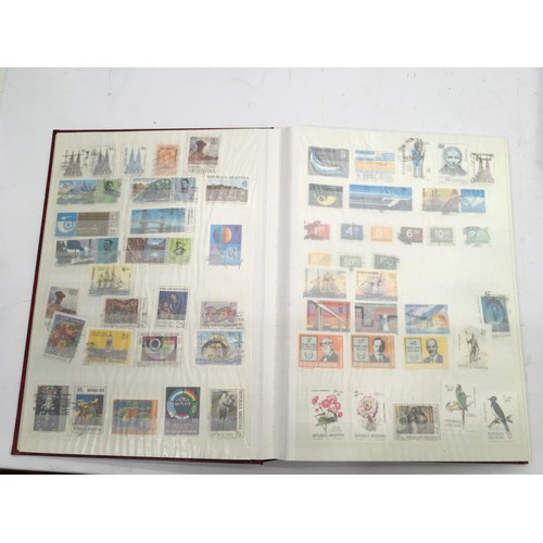 207 - Stamps: Good quantity of Argentina stamps contained within three stockbooks (one nearly empty) c/w a... 