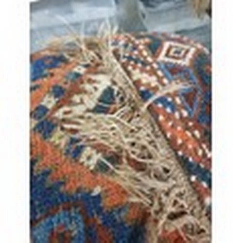 290 - Vintage Shiraz rug 200x165cm