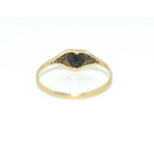 349 - 9ct gold ladies Heart shape sapphire ring size N