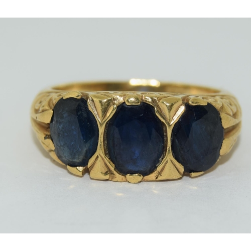 337 - 18ct gold antique set 3 stone Sapphire ring size N