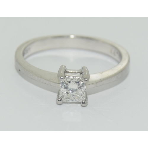 394 - Platinum ladies diamond solitaire ring  H/M in ring as 0.33ct size J