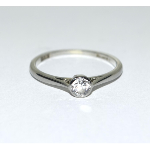 324 - 18ct white gold ladies Diamond solitaire ring approx 0.25ct size L