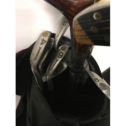 159 - Set of Browning golf clubs in bag.