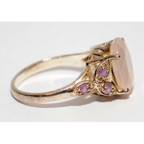 376 - A rose quartz 925 silver ring Size N