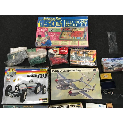 176 - Large collection of vintage games, toys and model kits to include Revell. Not been checked for compl... 