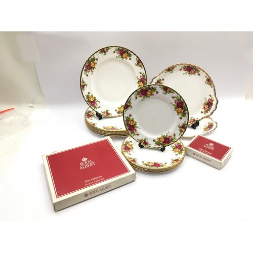 113 - Royal Albert Old Country Roses extensive dinnerware set to include 6 x 26.5cms dinner plates, 2 x 26... 