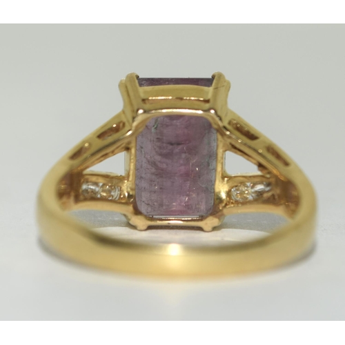 327 - 14ct Gold Diamond and and Watermelon Tourmaline ring. Size Q.