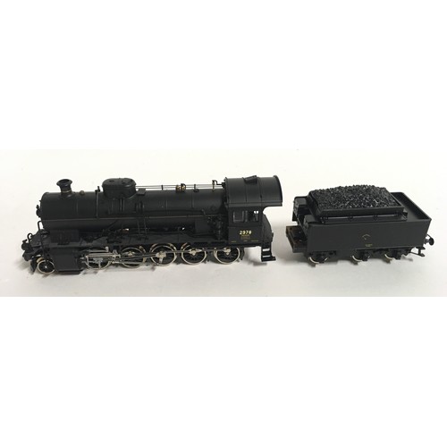 178 - Roco HO Gauge 2-rail 04111 2-10-0 Steam Outline Locomotive 2976 Class 5/6, black, with 6-wheeled Ten... 