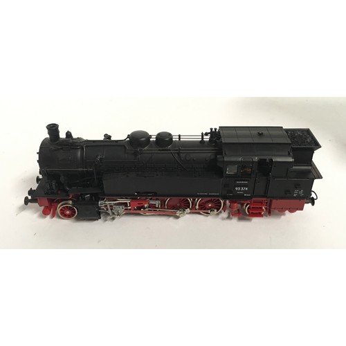 179 - 2 Roco HO tank locomotives - 04112 A Class BR 58 10 56 2-10-0 of the DRG and 04114A Class BR 80 028 ... 