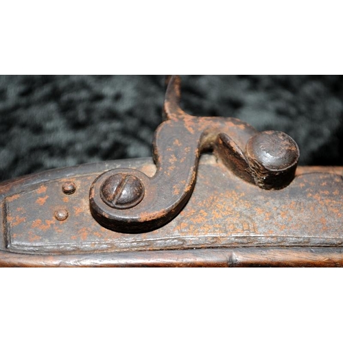 57 - Antique full size flintlock pistol, lock plate engraved with maker LG Smith. Working mechanism. This... 