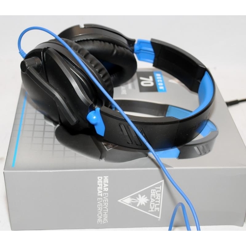 300 - Boxed Turtle Beach Recon 70 headphones c/w a pair of Sony headphones ref MDR-V150